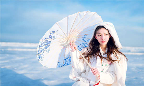 白塔试管代怀生子多少钱一个？助孕之路的费用分析与方案选择